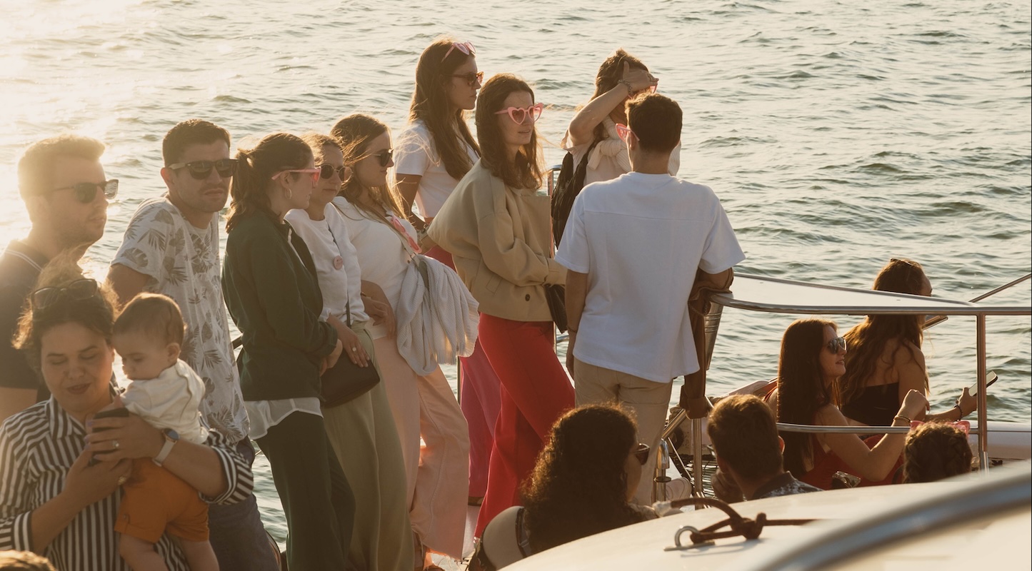 privatise - catamaran le providence au grau du roi